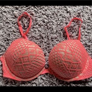 Victoria’s Secret (Padding Adds 2 cup sizes) 34B Bombshell Plunge (Pink/Orange)